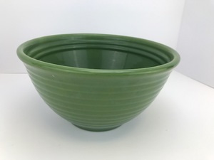 lot 146 image: Green Bauer Bowl