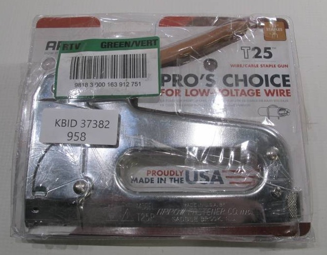 lot 64 image: Arrow T25 Professional Low Voltage WireCable Staple Gun