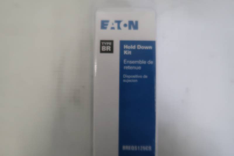 lot 80 image: Eaton BR Type Hold Down Screw Kit - 5 Pack