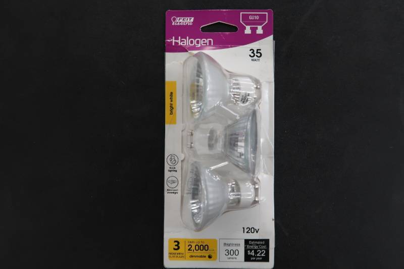 lot 82 image: Feit Electric 35-Watt Bright White (3000K) MR16 GU10 Bi-pin Base Dimmable Halogen Light Bulb (3-Pack)