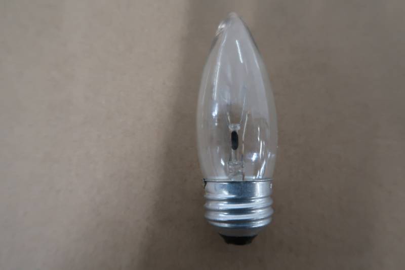 lot 85 image: SYLVANIA Home Lighting Incandescent Bulb - Clear Finish- Assorted Base Sizes and Styles - Pack of 8