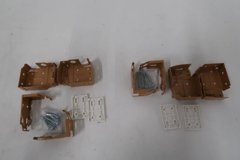 lot 121 image: Home Decorators Collection 2.5 in. Cordless Faux Wood Side Mounting Bracket Set in Sugar Maple - Set of 2