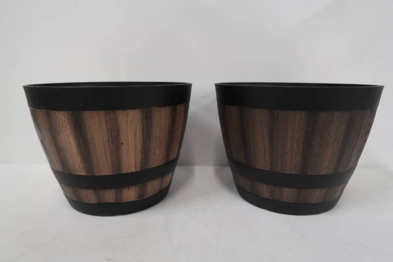 lot 127 image: 11.33 in. Dia x 8.51 in. H Kentucky Walnut Plastic Wine Barrel - Set of 2