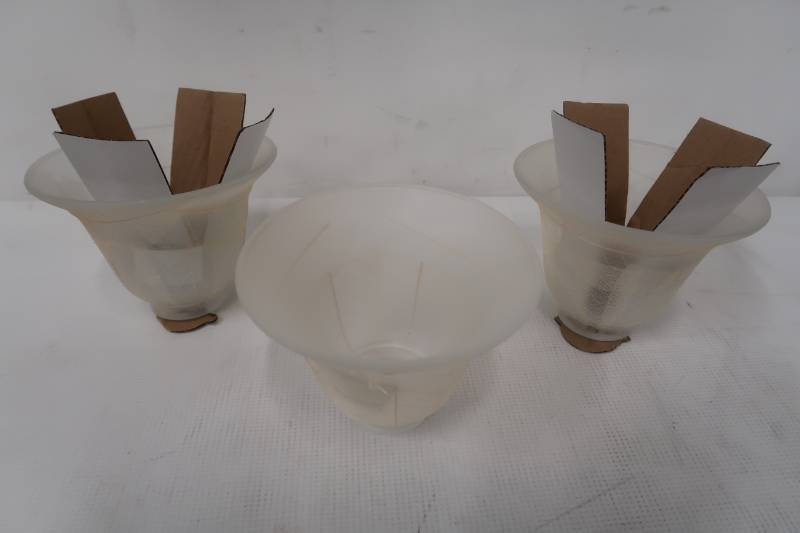lot 148 image: Westinghouse 4-12 in. Parchment Leaf Shade with 2-14 in. Fitter and 6 in. Width (3 pack)
