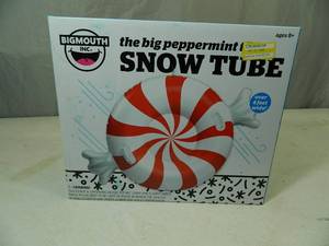 lot 40 image: New Big Peppermint Snow Tube