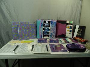 lot 49 image: New Trapper Keepers, Dry Erase Boards, and More