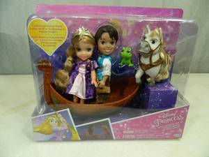 lot 73 image: New Disney Princess Petite Rapunzel Gift Set