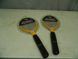 lot 96 image: 2 New Electric Handheld Bug Zappers