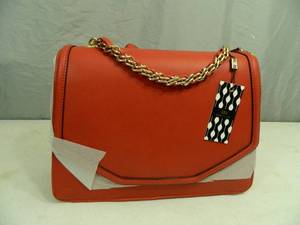 lot 133 image: New Borsani Purse