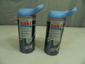 lot 139 image: 2 New Zak Disney Frozen Bottles
