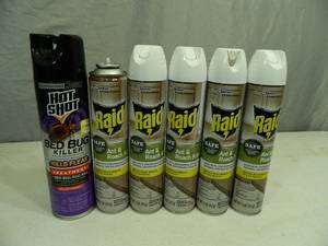 lot 148 image: 6 New Bottles of Bug Killer