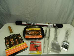 lot 157 image: New BBQ Grilling Items