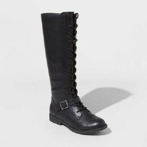 lot 8 image: 14 New Pair of Universal Thread Goods Co Magda Riding Boots