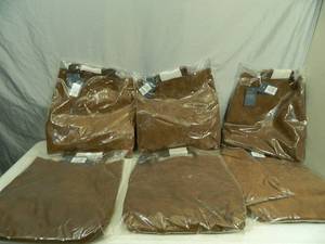 lot 27 image: 7 New Large Suede Purses
