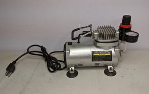 lot 92 image: Central Pneumatic Oilless Airbrush Compressor