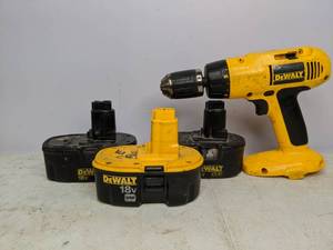 lot 54 image: Dewalt Cordless Drill w Extra Batteries
