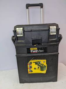 lot 88 image: Stanley FatMax 4-in1 Cantilever Rolling Toolbox