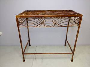 lot 105 image: Sculptural Metal Accent Table