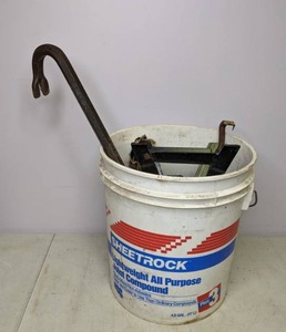 lot 282 image: Five Gallon Bucket Plus Contents Crowbar, Jack Stand, etc.