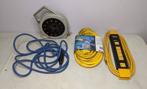 lot 287 image: Extension Cord Lot