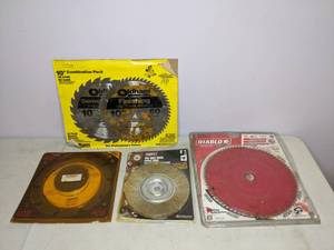 lot 246 image: Wire Wheel Brush and Circular Saw Blades