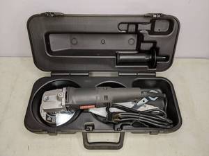 lot 17 image: Craftsman Professional 6 Amp 4 12 Small Angle Grinder