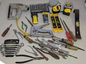 lot 353 image: Lot of Assorted Hand Tools