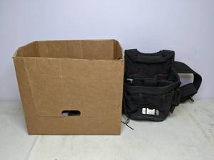lot 299 image: Husky Tool Belt & Assorted Hand Tools