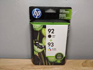 lot 156 image: Brand New HP 9293 Ink Cartridges Black Tri-color 2 Cartridges