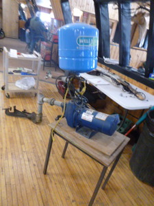 lot 5 image: Shallow Well Pump and Pressure Tank