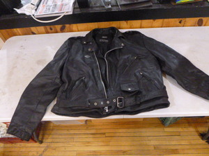 lot 11 image: Wilsons Mens Harley-Davidson Black Leather Jacket