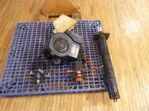 lot 80 image: Log Splitter Kit