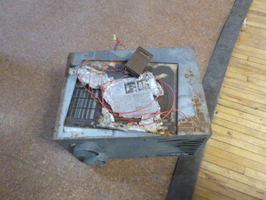 lot 89 image: Coleman Camper Heater