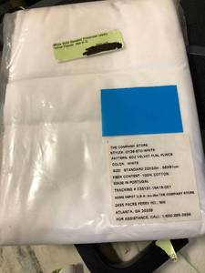 lot 7 image: White Solid Standard Pillowcase Legacy Velvet Flannel  (Set of 2), QY39-STD-WHITE, NEW