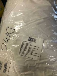 lot 33 image: Supreme Firm Down King Pillow (1), PP48-K-WHITE, NEW