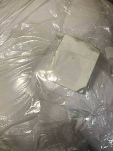 lot 44 image: Cooling Medium Density Pillow (1), PP28-Q-WHITE, NEW