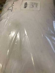 lot 80 image: Best Extra Firm Down Queen Pillow(1), PP36-Q-WHITE, NEW