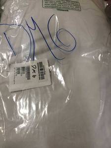 lot 86 image: Firm Down Queen Pillow (1), PP35-Q-WHITE, NEW