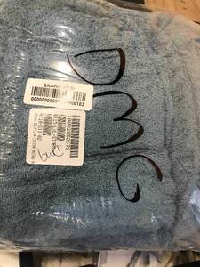 lot 91 image: Regal Egyptian Cotton LargeExtra Large Storm Bath Robe, RK15-LXL-STORM, NEW