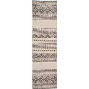 lot 84 image: Safavieh Bertram Tufted Runner Rug - GrayIvory - 23 x 12