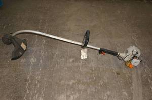 lot 25 image: Echo GT-2000 Gas Week Trimmer