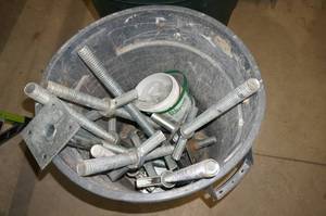 lot 16 image: Scaffold Leveling Jacks