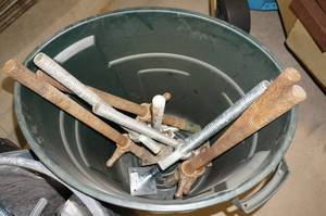 lot 15 image: Scaffold Leveling Jacks