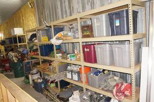 lot 47 image: 4 Sections of Shelving