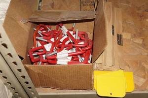 lot 71 image: Screw In Heavy Duty Hooks, Stir Sticks