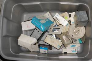 lot 135 image: Transformers, Lamp Bases, Electronic Components