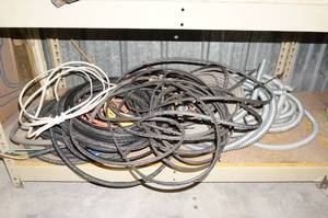 lot 217 image: Contents of Shelf - Wiring
