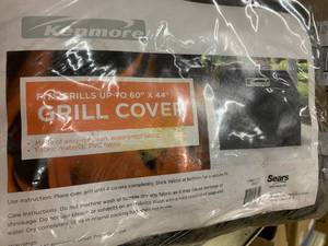 lot 14 image: KENMORE GRILL COVER