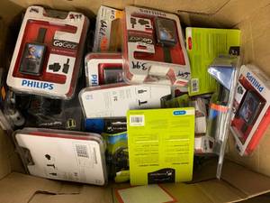 lot 57 image: ASSORTED POWER CORDS AND CASES FOR OLDER PHONES