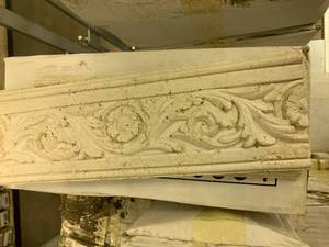 lot 65 image: TUSCAN RESIN LINER CHIARO TILE